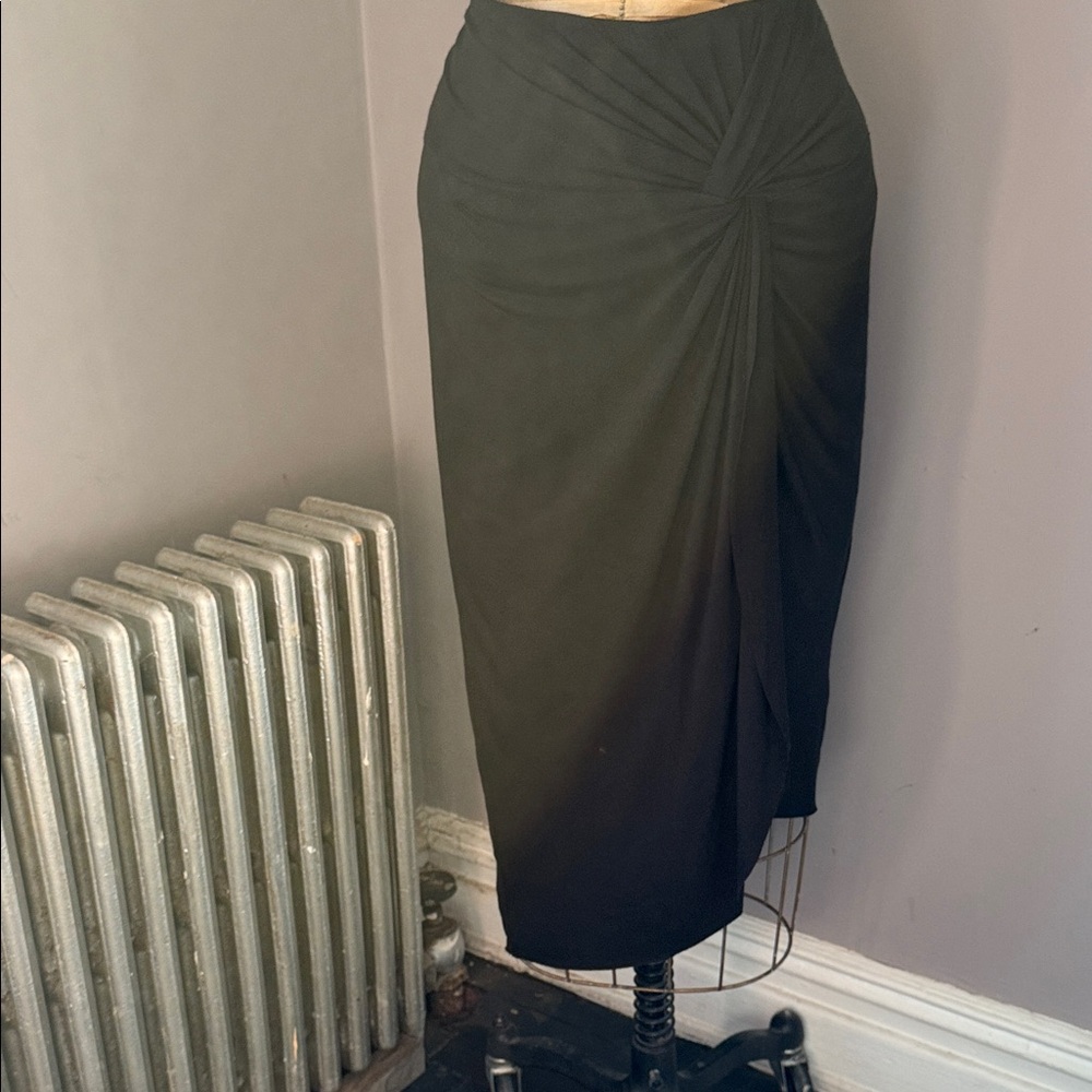 NWT Nine Britton Black Midi Skirt